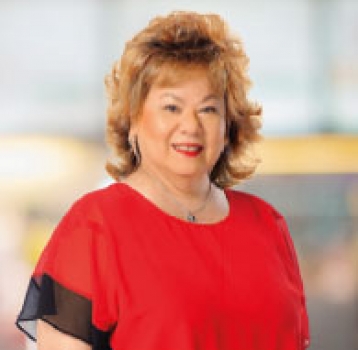 Angela Lee Loy